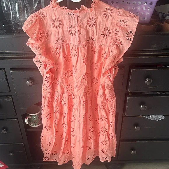 Entro Coral Eyelet Maxi Dress - Picture 3 of 4